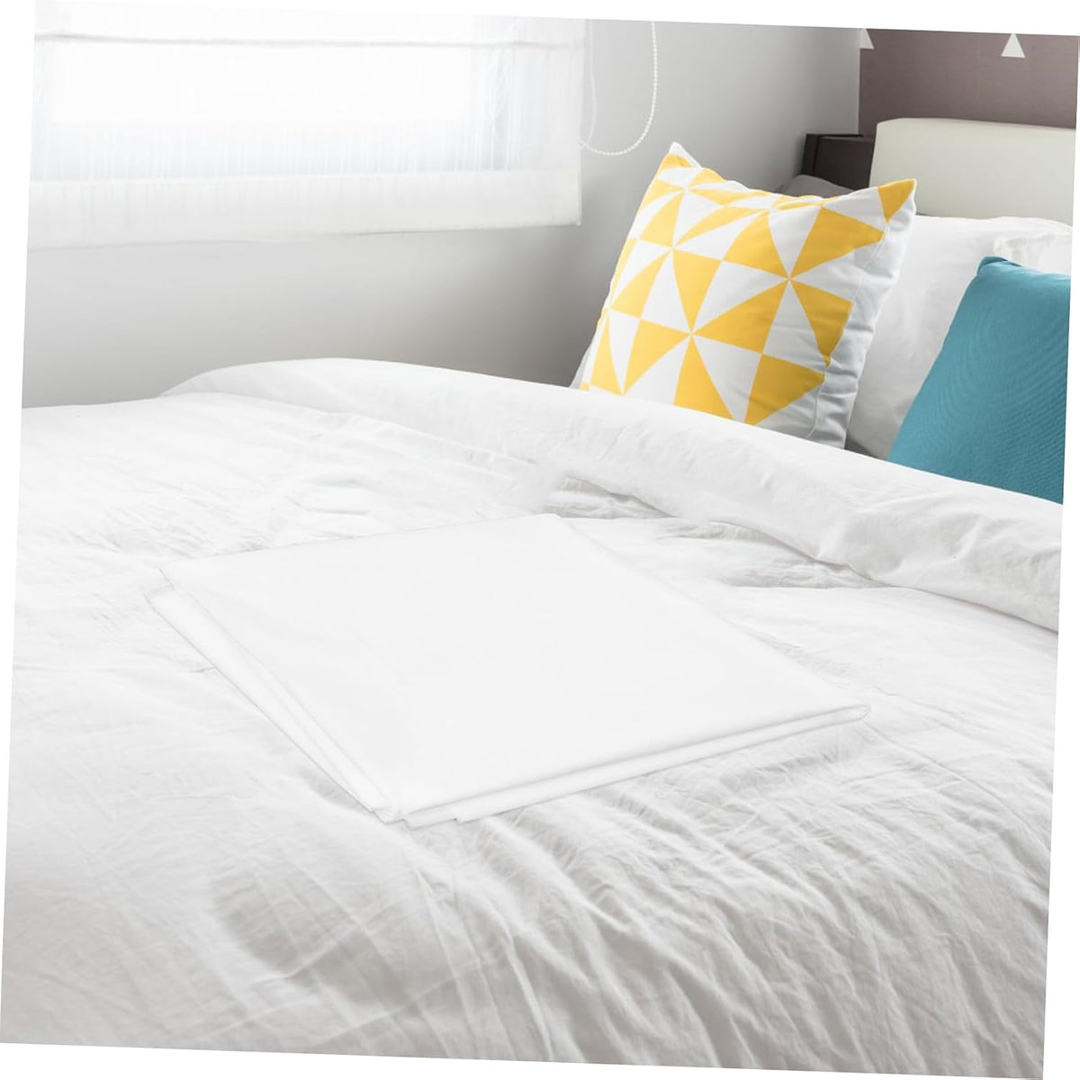 Disposable Bedding Set for Travel, Sheet Quilt Cover Pillowcases, White