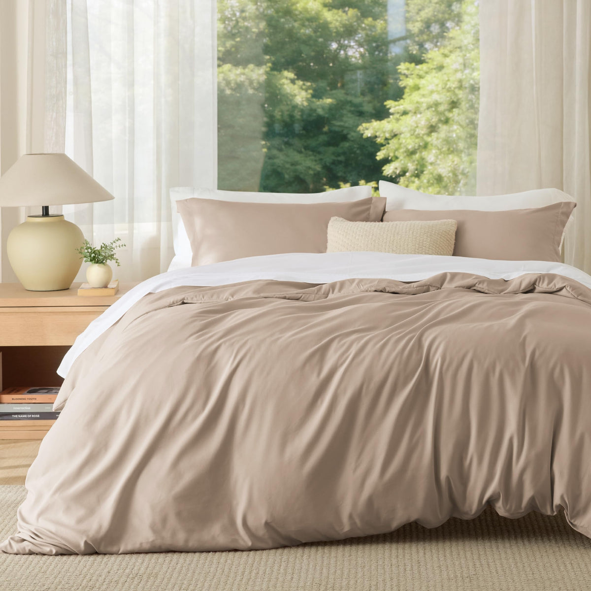 Bedsure Duvet Cover with Fitted Sheet Queen - Deep Pocket, Hotel Luxury Soft Double Brushed Bedding Set with Zipper Closure, 1 Duvet Cover, 1 Fitted Sheet, 2 Pillow Shams, NO Comforter, White