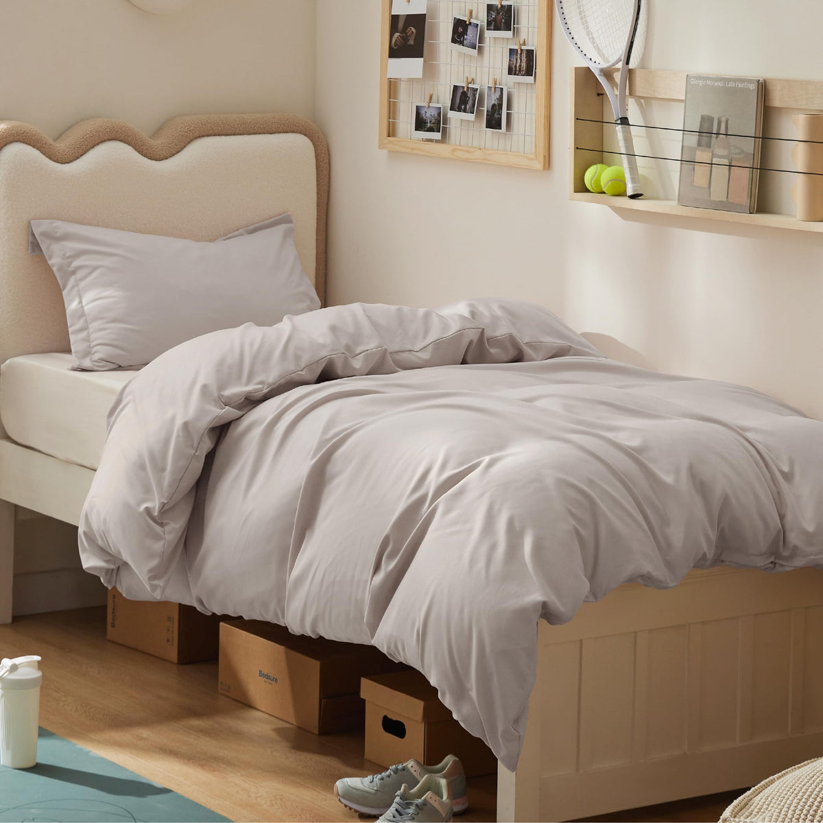 Bedsure Duvet Cover with Fitted Sheet Queen - Deep Pocket, Hotel Luxury Soft Double Brushed Bedding Set with Zipper Closure, 1 Duvet Cover, 1 Fitted Sheet, 2 Pillow Shams, NO Comforter, White