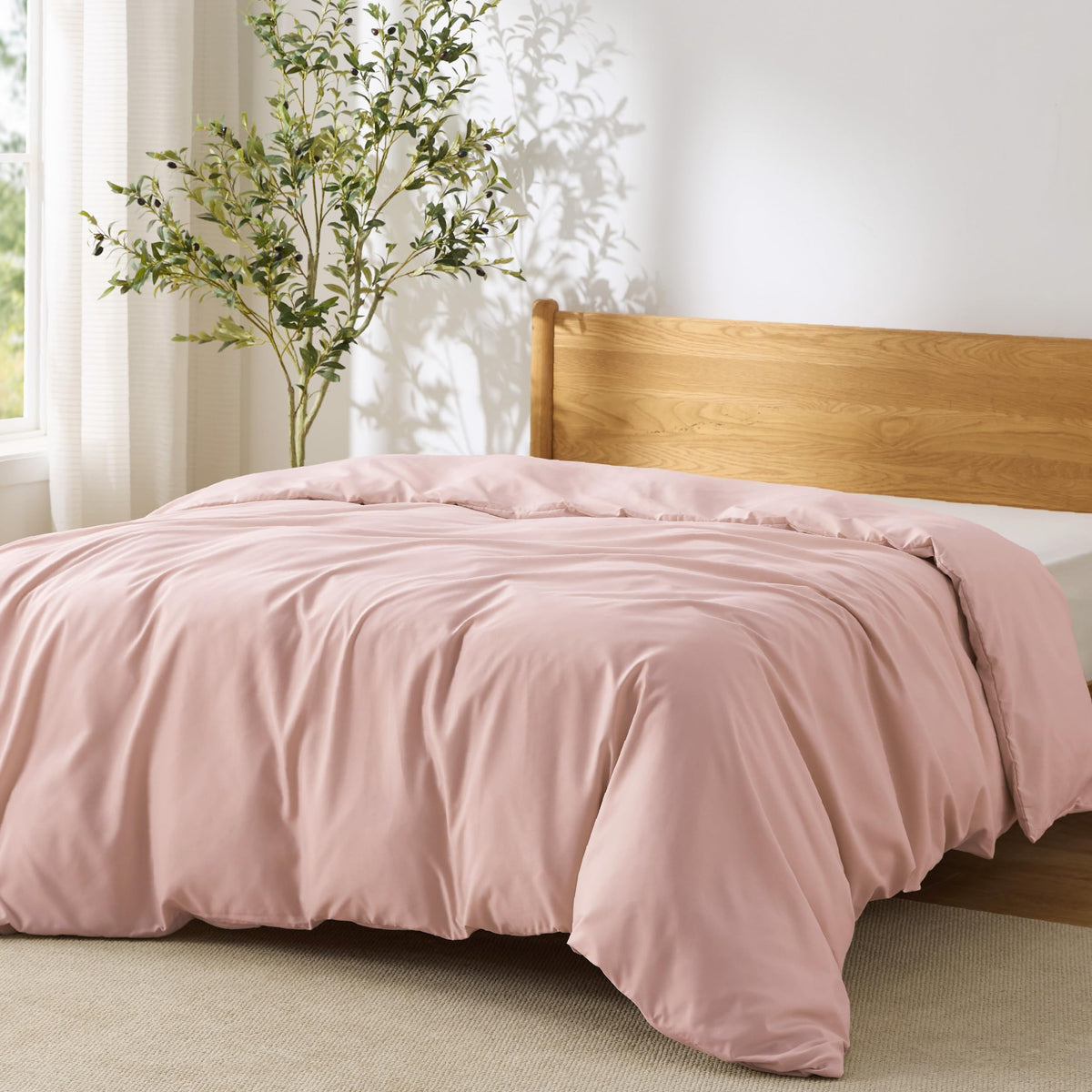 Bedsure Duvet Cover with Fitted Sheet Queen - Deep Pocket, Hotel Luxury Soft Double Brushed Bedding Set with Zipper Closure, 1 Duvet Cover, 1 Fitted Sheet, 2 Pillow Shams, NO Comforter, White