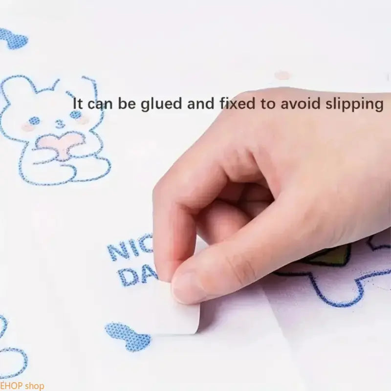 30-Count Disposable Toilet Seat Covers Pack, Waterproof Portable Cute Rabbit Heart Prints One-Size Hygienic Bathroom Liners, Compact Lightweight Travel Accessories for Public Places